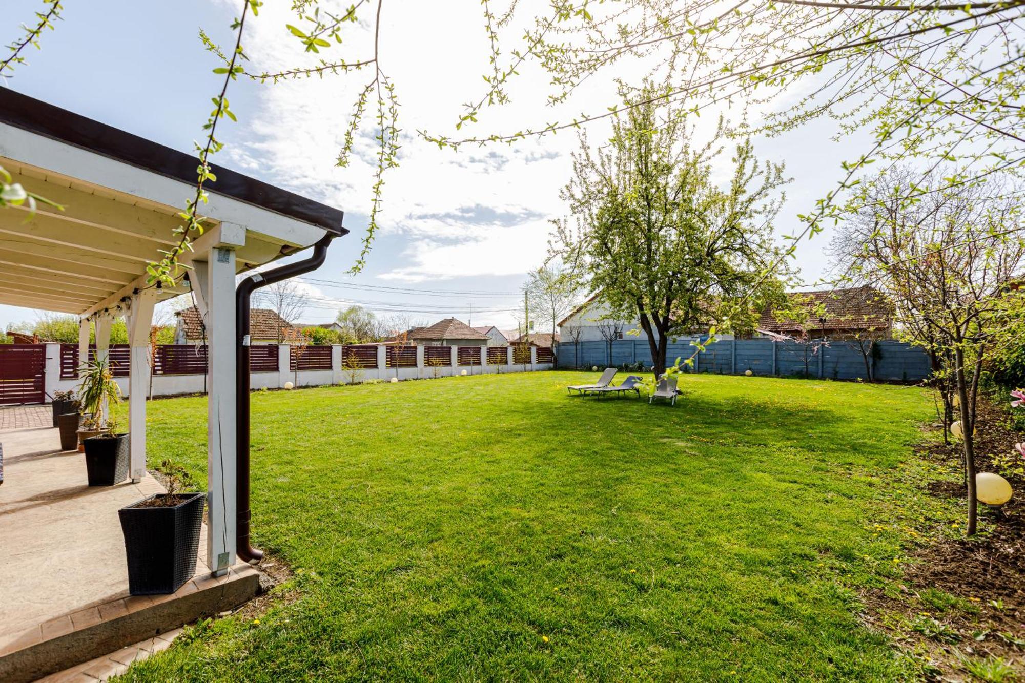 Gasthaus Sacalaz Hotel Timisoara Bagian luar foto